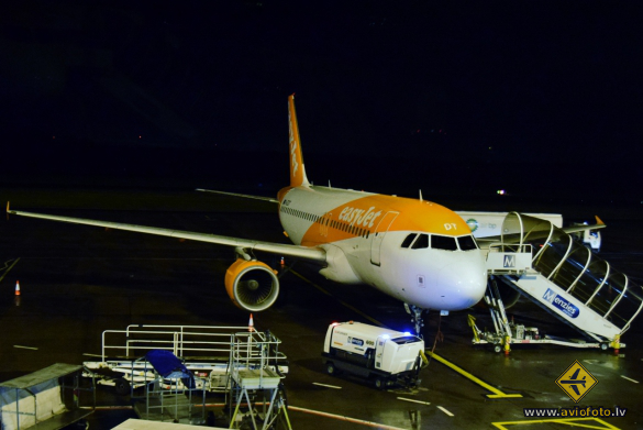 Airbus A319-111